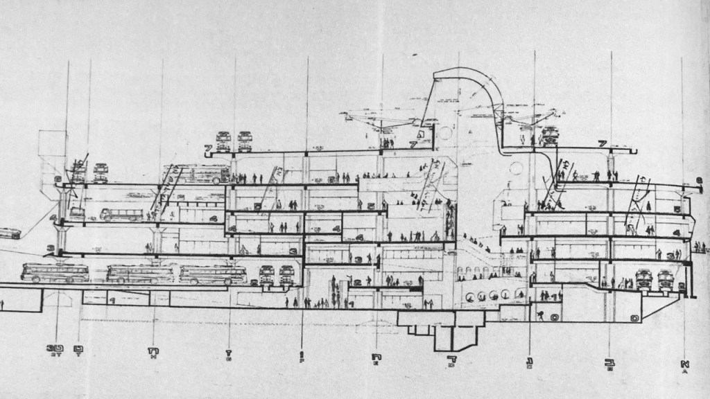 שרטוט חתך דרך פיר תאורה טבעית שחדל לתפקד בתחנה המרכזית